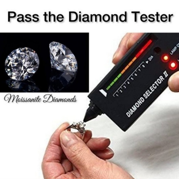 Genuine Certified 2 Carat Moissanite Rings Wedding Set. 18k/925Size 7 - Picture 7 of 12